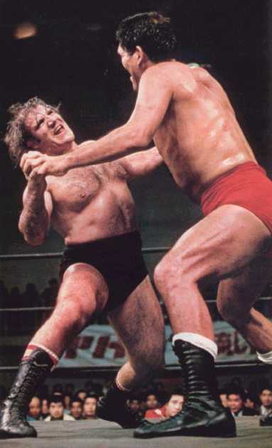 Bruno Sammartino vs. Giant Baba