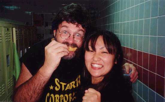 Dutch Mantel and Aky
