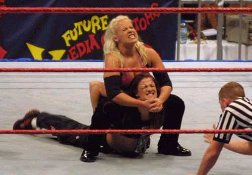 Lita vs. Molly