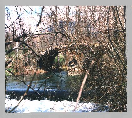 Puente romano de Villalfeide.