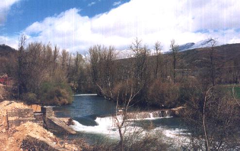 Antiguo puerto del Molino de la Pe�a.