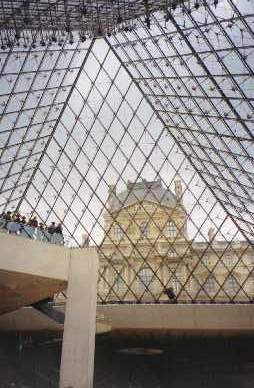 france97-luvro-vidus.jpg (25998 bytes)