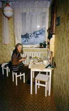 mama-dirba-96.jpg (17517 bytes)