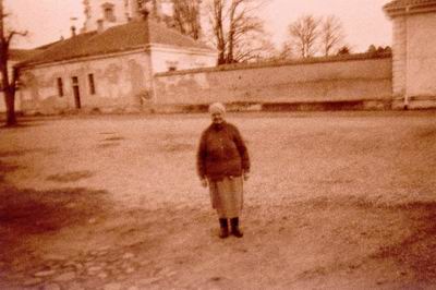 vienuolynas_siandiena.jpg (20578 bytes)