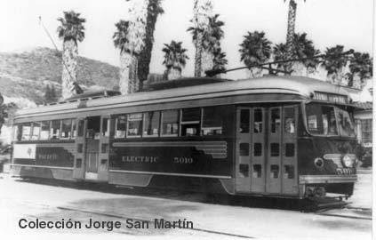 Otro coche PCC en sus recoridos habituales -Circa 1957 -Eric Clessatel Arnold Reid-Coleccion Jorge San Martin 