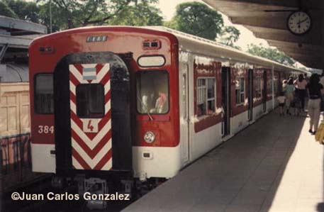 Coche electrico Japones 3847 con su nuevo esquema de pintura en Fco Lacroze  Circa 1988 - Juan Carlos Gonzalez