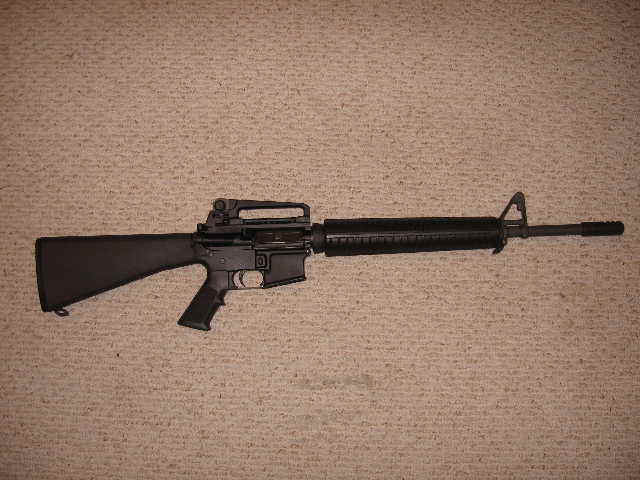 AR-15.JPG (46552 bytes)