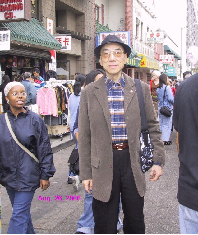 Tony at the 2006 Oakland Street Festival