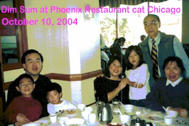 Family picture at Phoenix restaurant in Chicago