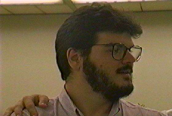 mau2.jpg (24898 bytes)