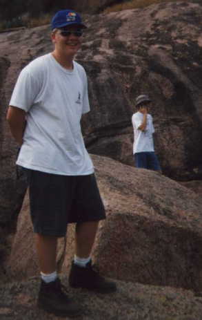 I wonder if they deliver pizza to Enchanted Rock?