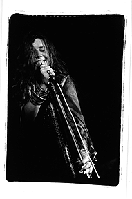  Janis Joplin
the woman behind
all the women singers of today ..