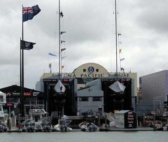 20-The_Kiwi_Team