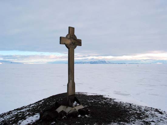 Cross