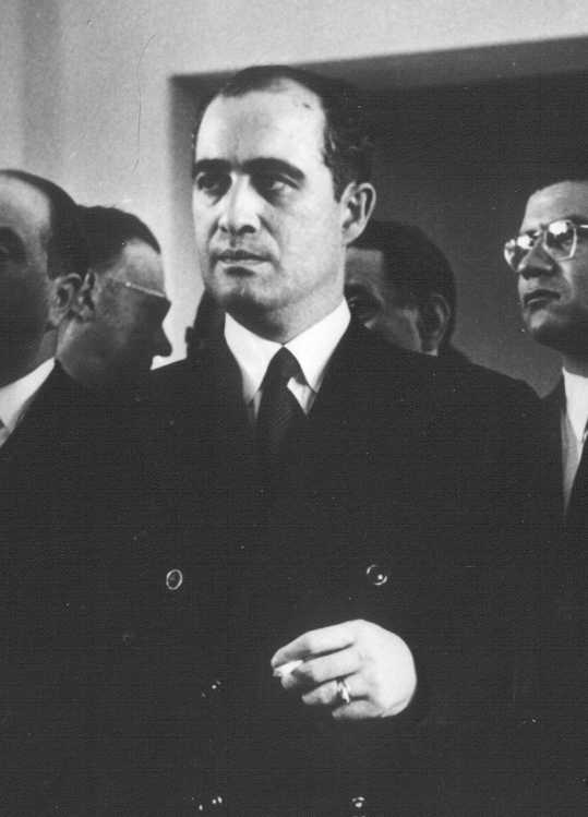 Manuel Cavaleiro de Ferreira, Ministro da Justi�a, Portugal, tribunal de Beja, trabalho prisional