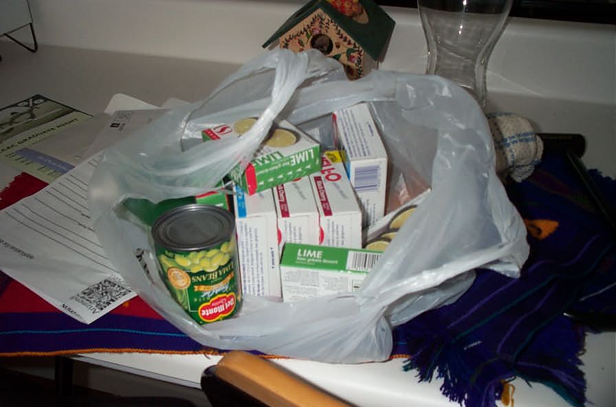 note green beans, Bunny thinks they will match the lime jello nicely. Noone eats the lime jello.