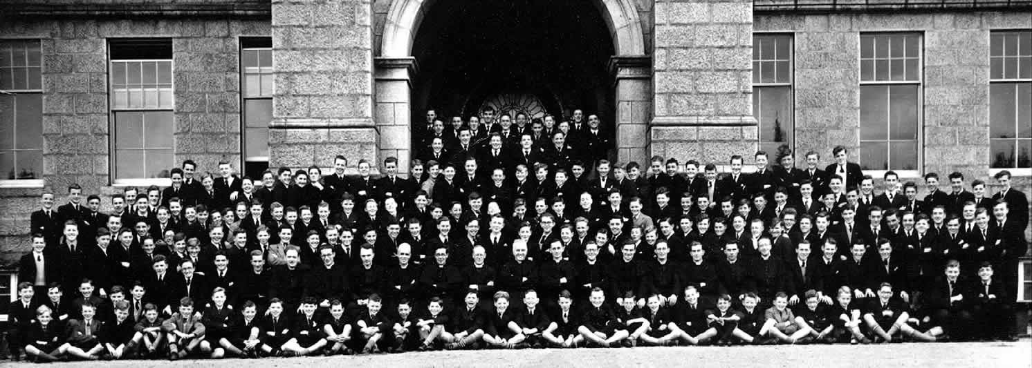 Full college photo 1953