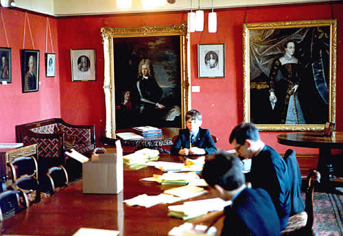 Queen Mary room