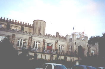 Cabra Castle</font></td>
</tr>
<tr>
<td colspan=