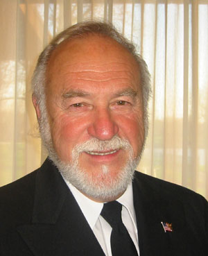 2004VC-AL.jpg (23200 bytes)