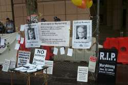 Message stall at the blockade