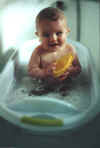 Matt_in_Bath_9.5_mths.jpg (15829 bytes)