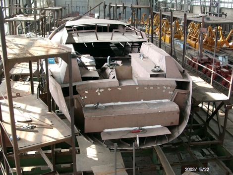 Building Megayacht 