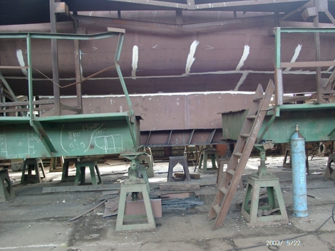 Building Megayacht 
