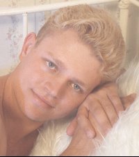 a picture of me nude (cencord unfortunatly) bond