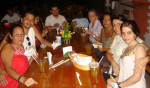 Ana, Kleberson, Tudinha, Maur&iacute;cio, Ninosa, ?, Marilac e Marinice