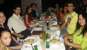 Grasiela, Elke, Celinho, Marinice, Tudinha, Ninosa, Vanusa, Maur&iacute;cio(escondido), Ana Clara, Marilac, Henrique e Cristina
