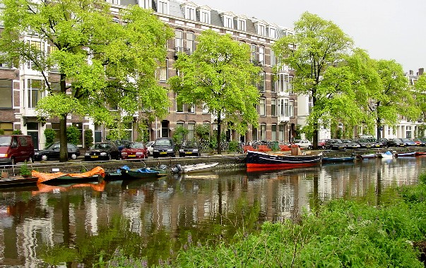 another one of the many canals