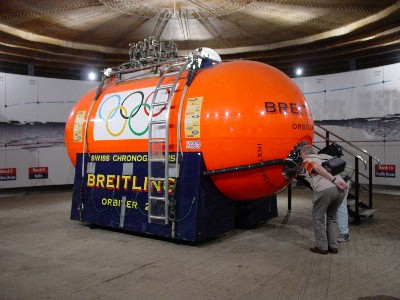 the capsule from Orbiter 2