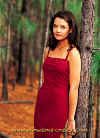 joey-reddress.jpg (44717 bytes)