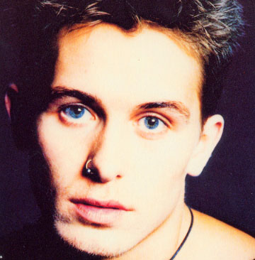 How gorgeous is he???