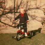 tricycle.jpg (67842 bytes)