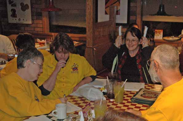 LaDonna, Mary, Starr and Russ working hard over Pizza!