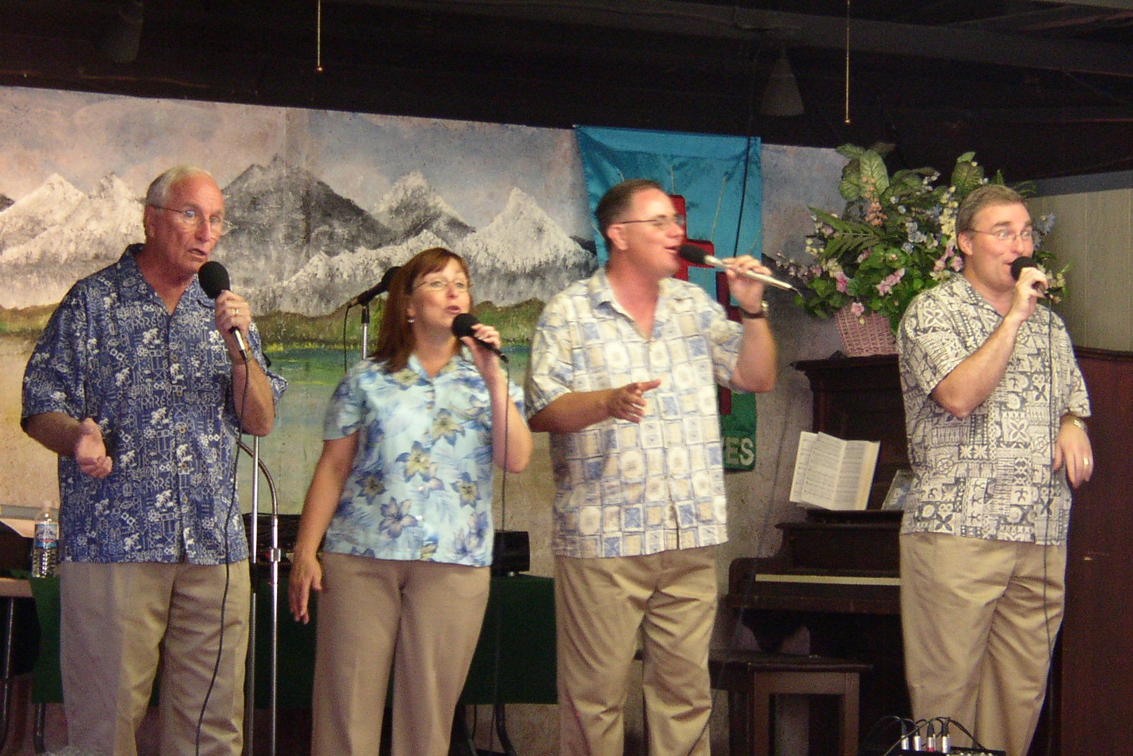 Don, Sherri, Jeff and Mark sing "Don't Be Afraid".