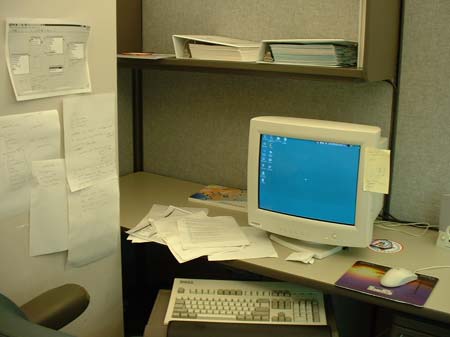 old_cubicle-1.jpg