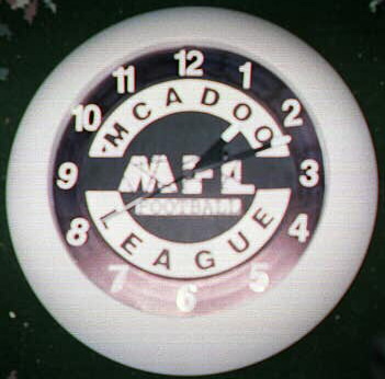 Clock.jpg (44184 bytes)