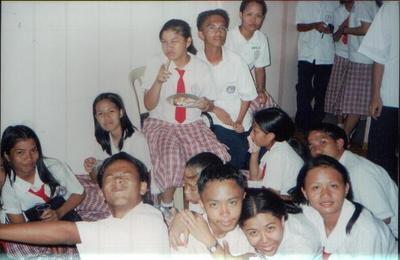 with Frances,Joan,Ean, Julie Ann, James, Mark, Cielo, Frethzel, Czarina, Paolo, etc