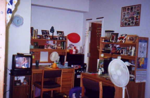 This is a pic of Jenny and Sharices dorm.