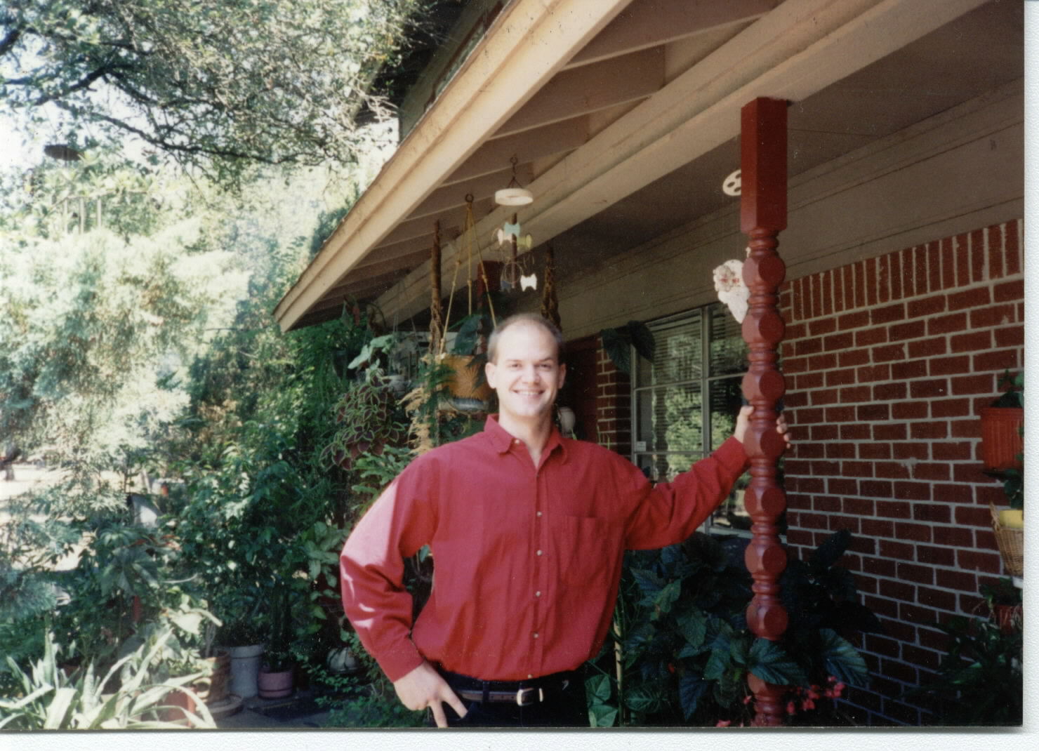 richard.jpg (251472 bytes)