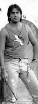 mike5.jpg (8133 bytes)