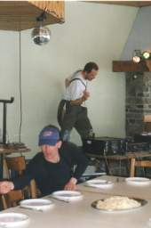 1B2.jpg