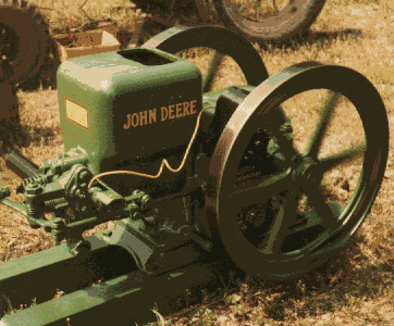 JohnDeereHiRes.gif (37439 bytes)