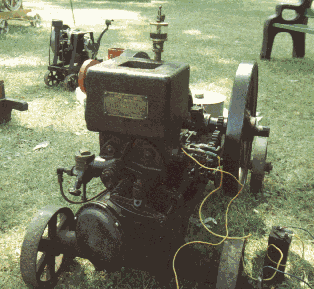 ReevesHiRes.gif (39804 bytes)
