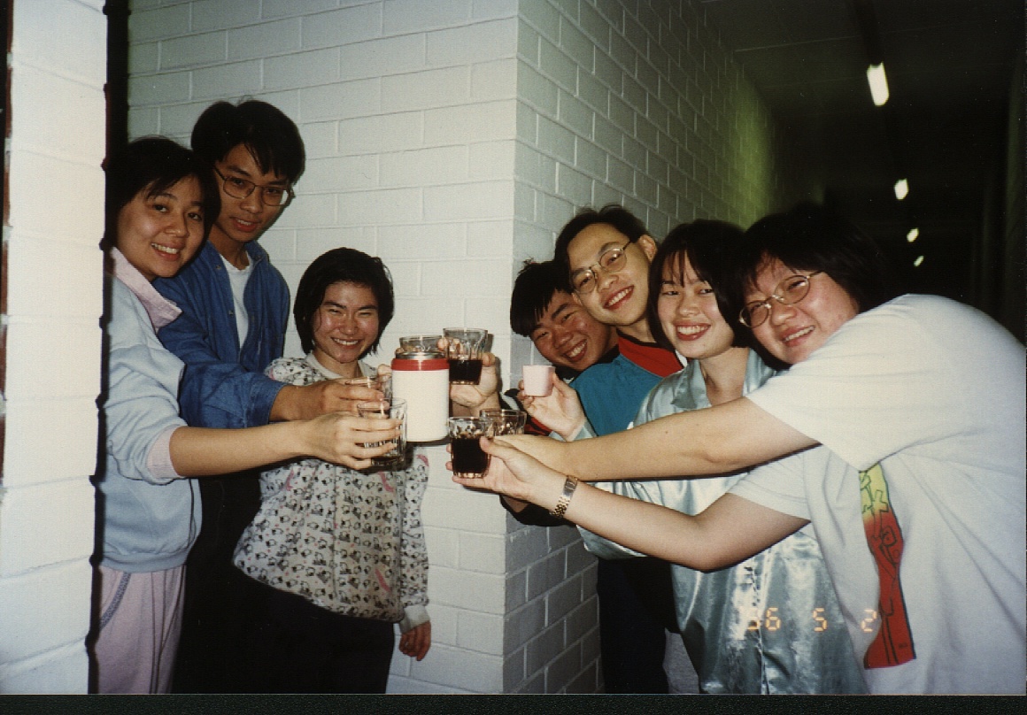 brithday.JPG (323317 bytes)