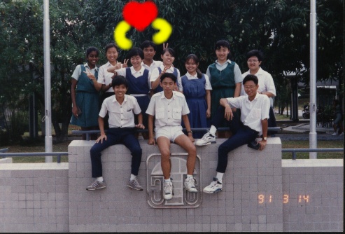 class1.JPG (77613 bytes)