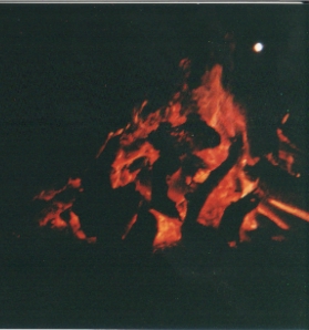 fire.jpg (75466 bytes)